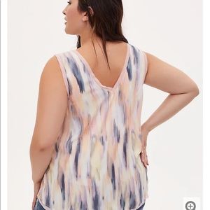 TORRID BRUSHSTROKES RAW CHIFFON TRIM TANK